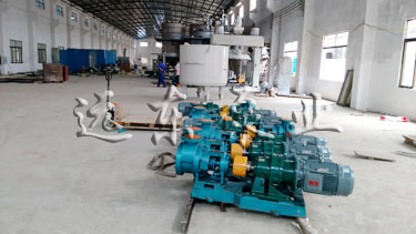金銀河設(shè)備配套遠(yuǎn)東高粘度泵現(xiàn)場展示