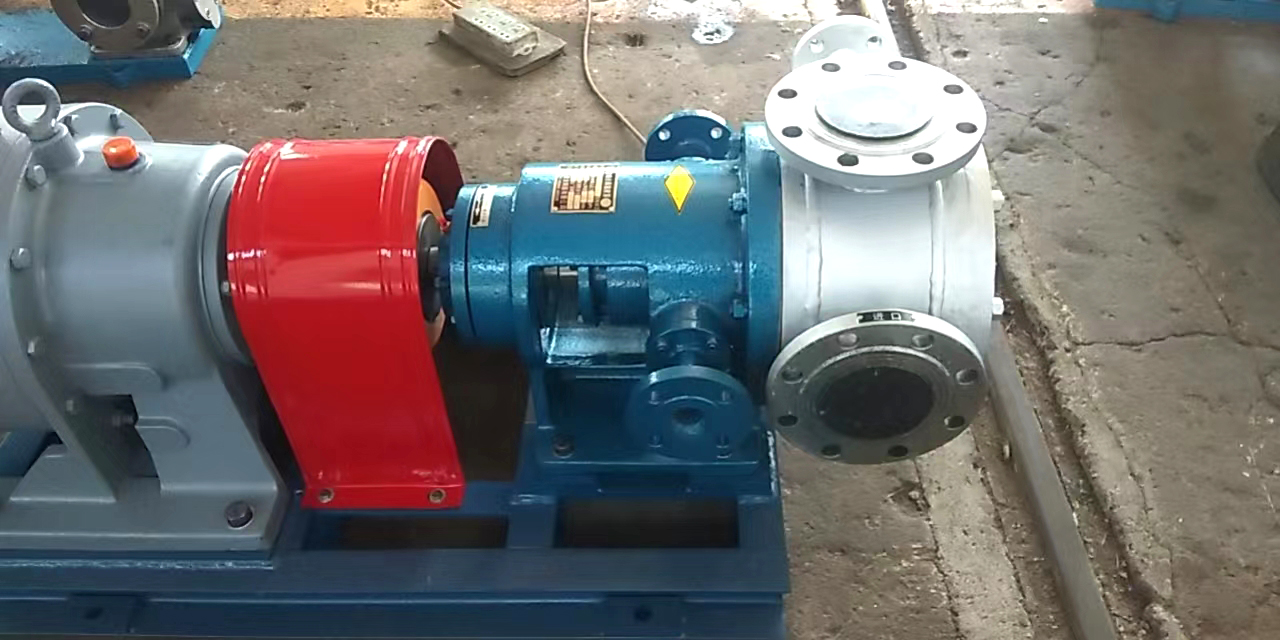 保溫夾套內(nèi)嚙合齒輪泵